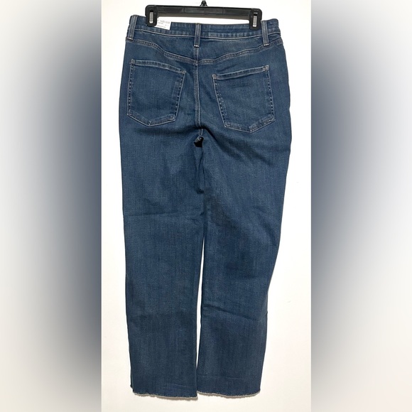 Chico’s The High Rise Straight Leg Jean Sequoia Indigo Size 6 NWT - Picture 5 of 7